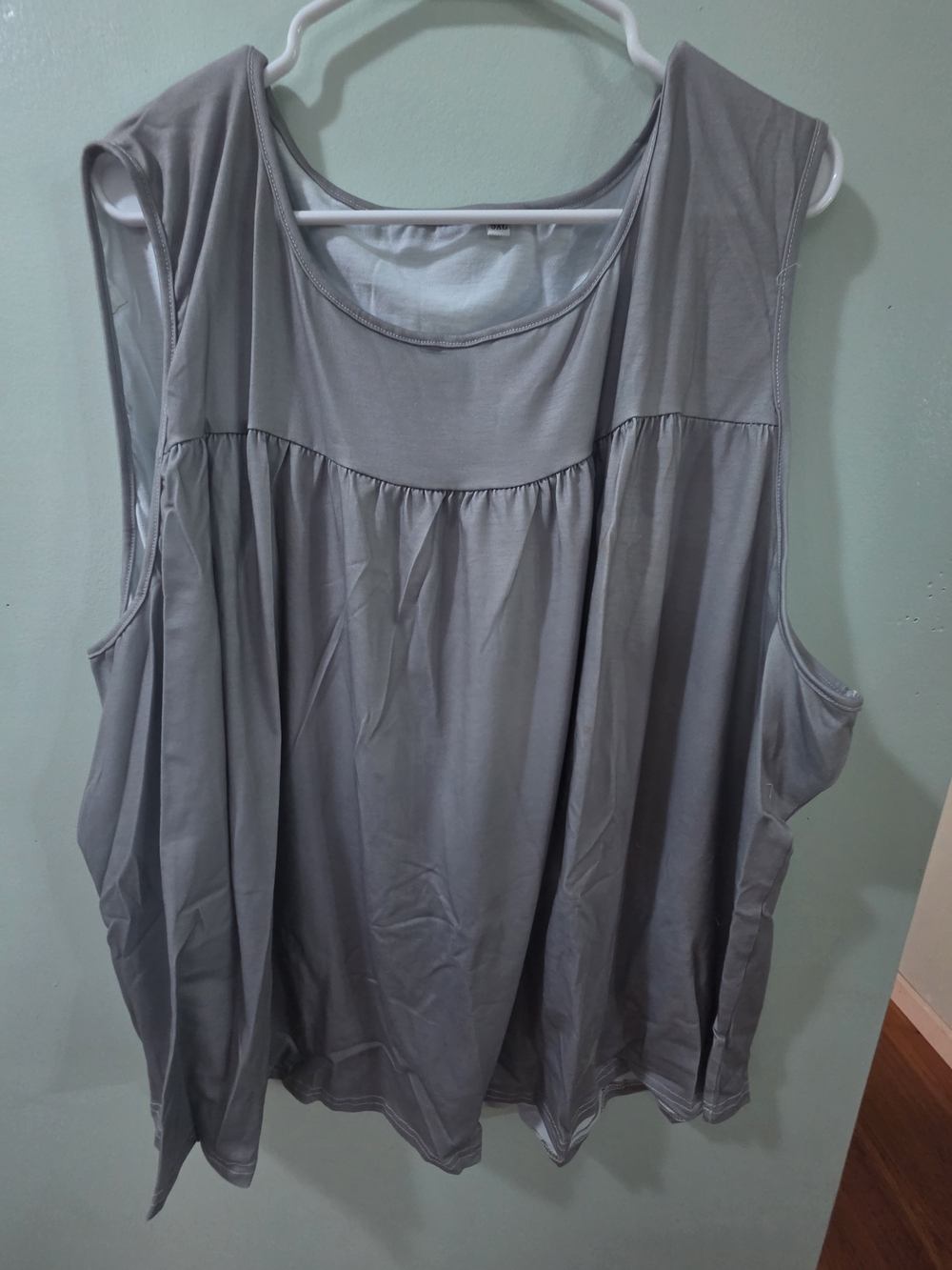 Relaxed Scoop Neck Sleeveless Tank Top - Light Gray